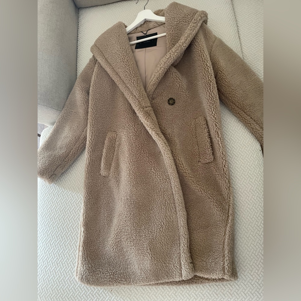Lucky brand fuzzy coat size small